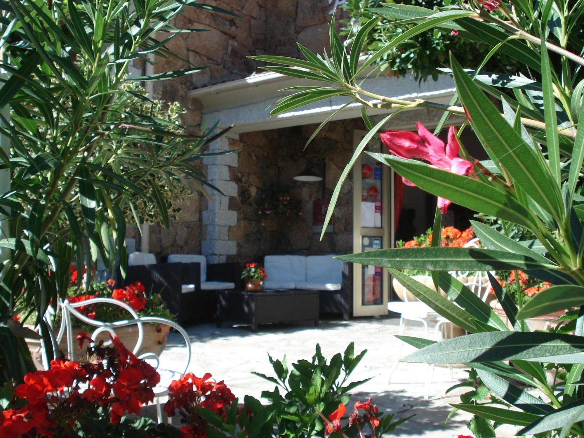 L'Acqua Viva Hotel Calacuccia Exterior photo